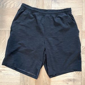 Lululemon Pace Breakers Shorts w liner, size L